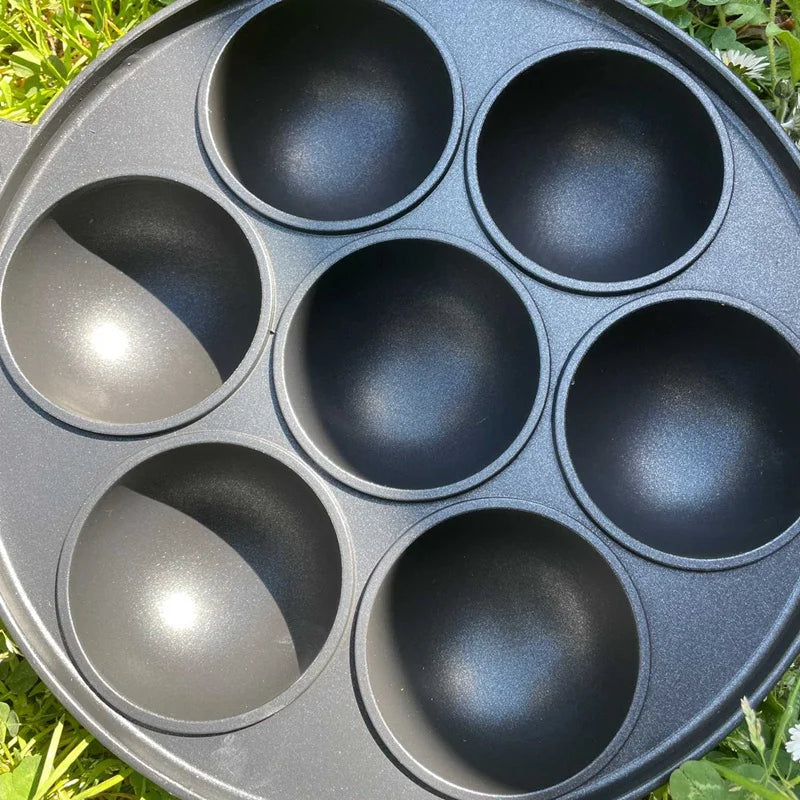 7 Hole Cooking Cake Pan Cast Iron Omelette Pan Non-Stick Cooking Pot Breakfast Egg Cooker Cake Mold Kitchen Cookware